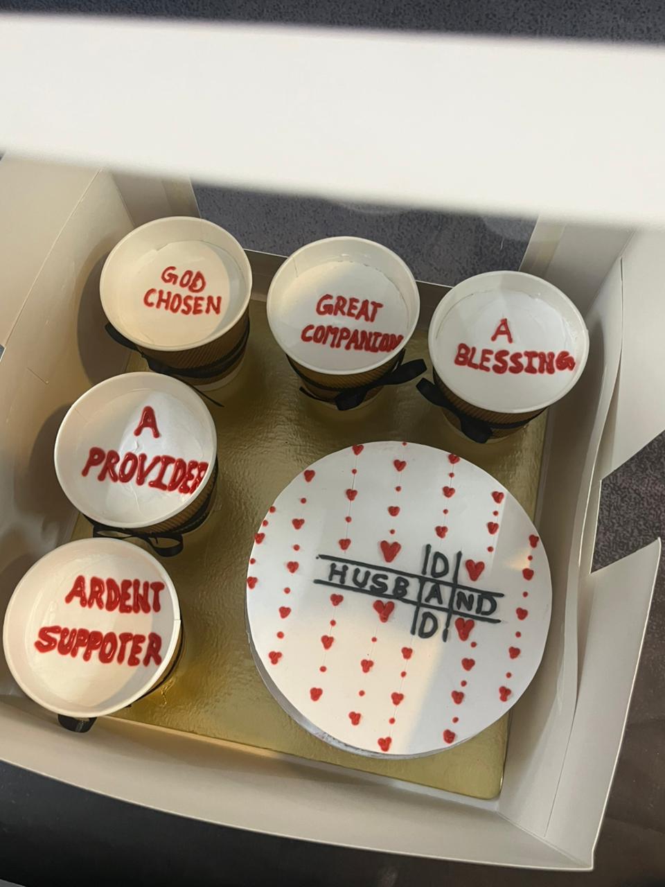 Husband appreciation cake and cupcake set